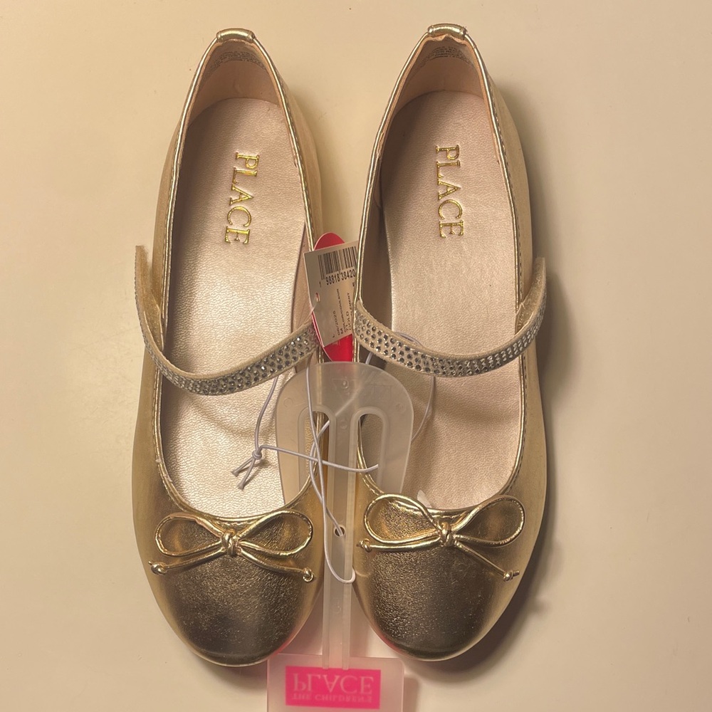 Children’s Place Gold Rhinestone Ballet Flats girls size 1